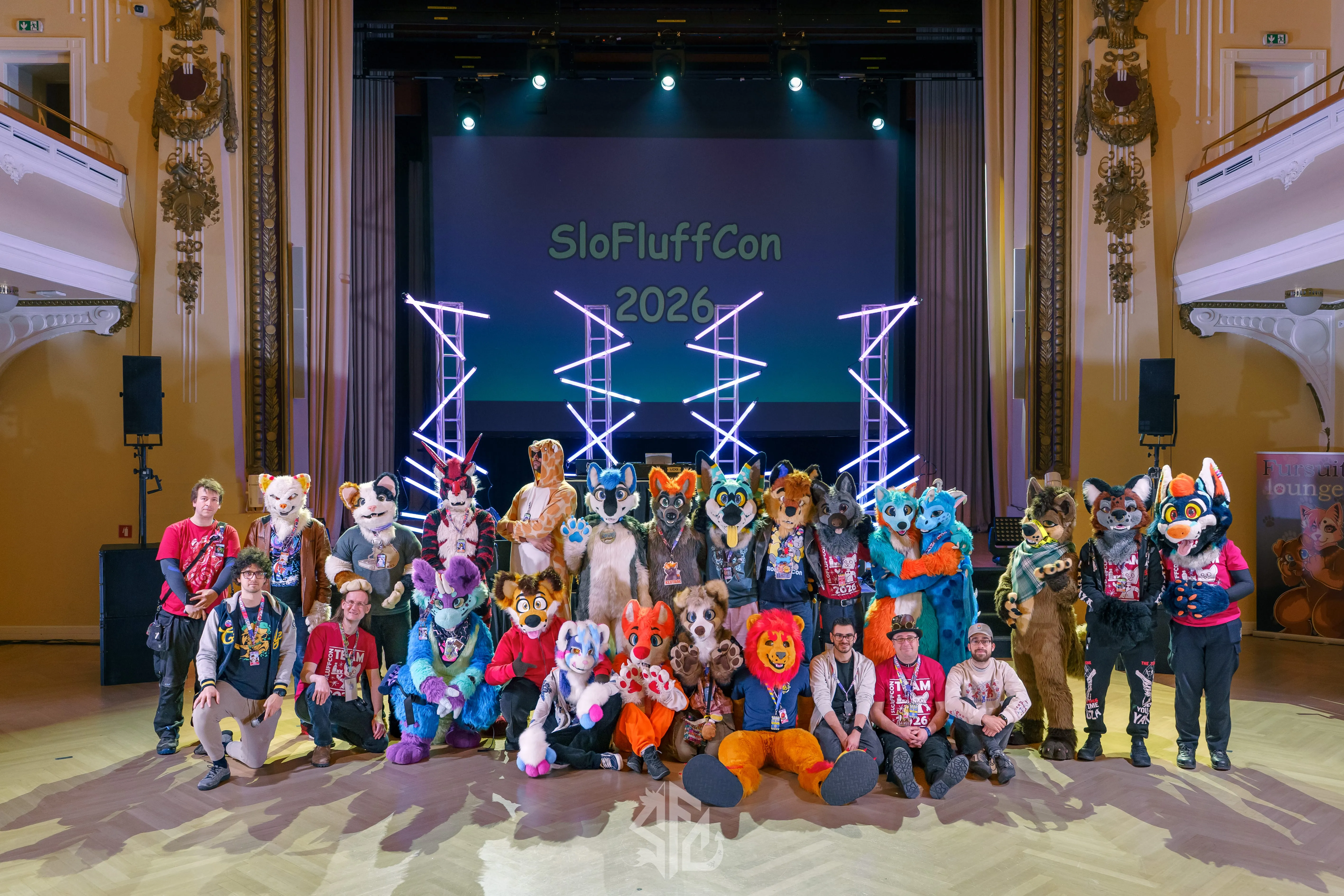 SloFluffCon team group photo